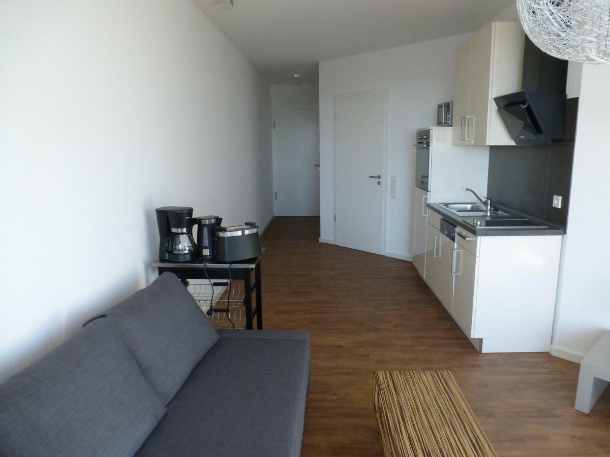 Ferienwohnung Romeike "Newport" Бремерхавен Екстериор снимка